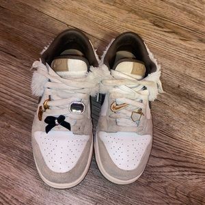 Mink and charm dunks